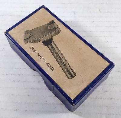 DAISY SAAFETY RAZOR 1911 Traut and Hine Takes Rigid blade+ Mint, Hardto find