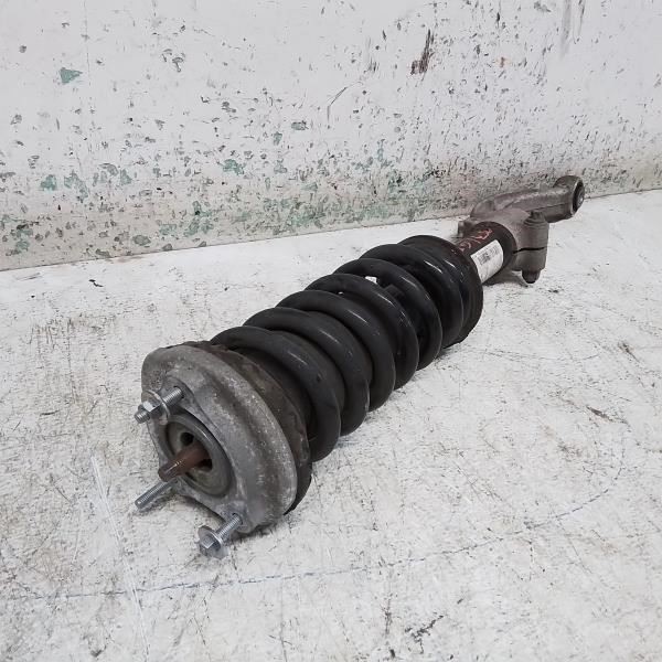 Maserati Ghibli 2017 Front Strut assembly P/N 6700303330