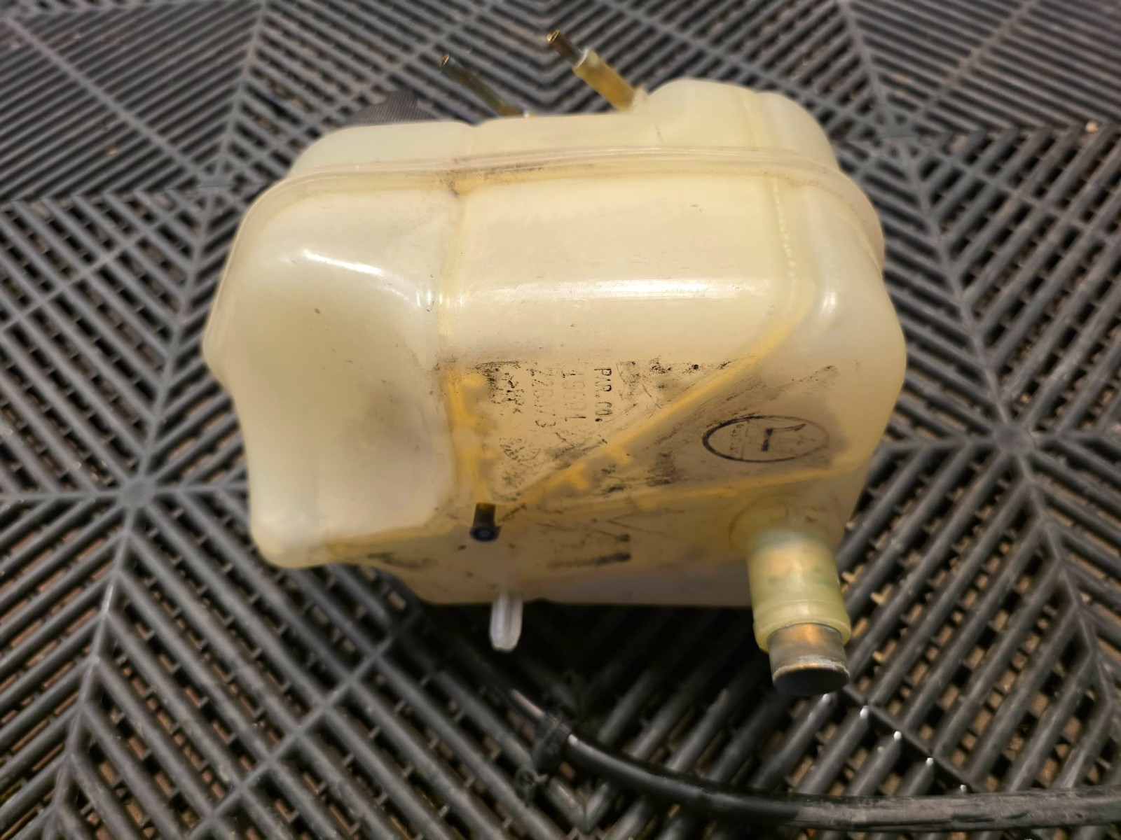 Coolant Expansion Tank Ferrari California 2008-2014 PART# 19601226973