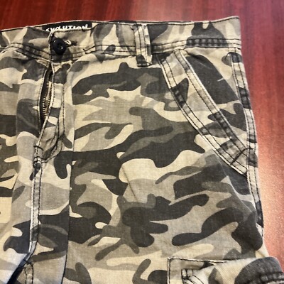 00s Evolution in design 40 inch グレー sk8 Evolution In Design Black And Gray Camo Jeans Size 40 | eBay