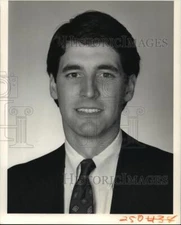 1988 Press Photo Bill Brigham Store Manager of Macy's New Orleans Centre