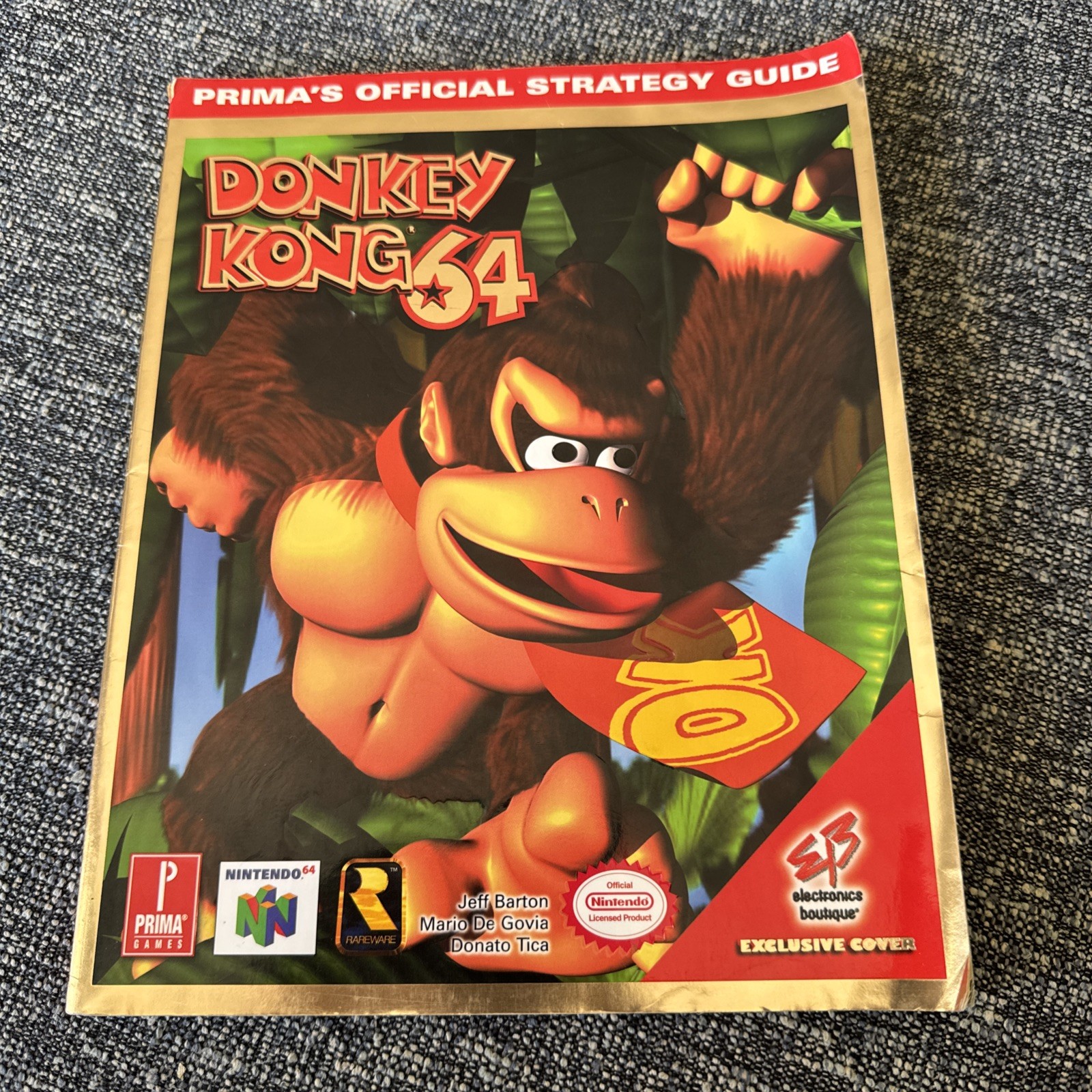 Nintendo N64 Prima's Official Strategy Guide Donkey Kong 64 w/ Map Fold Out
