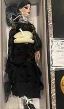 Tonner Evangeline Ghastly Full Moon Parnilla COMPLETE 18” DOLL LE200 NEW