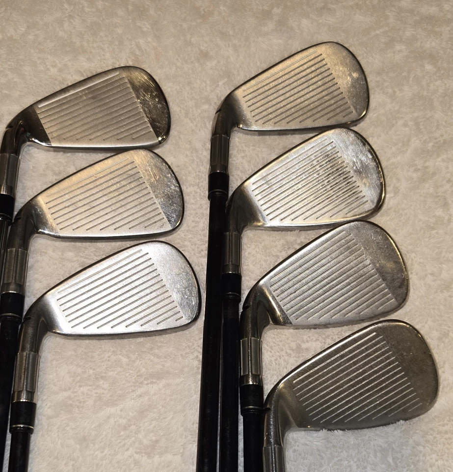 Conjunto de ferro TAYLORMADE M6 4-PW Atmos grafite eixos flexíveis regulares - Imagem 3 de 4