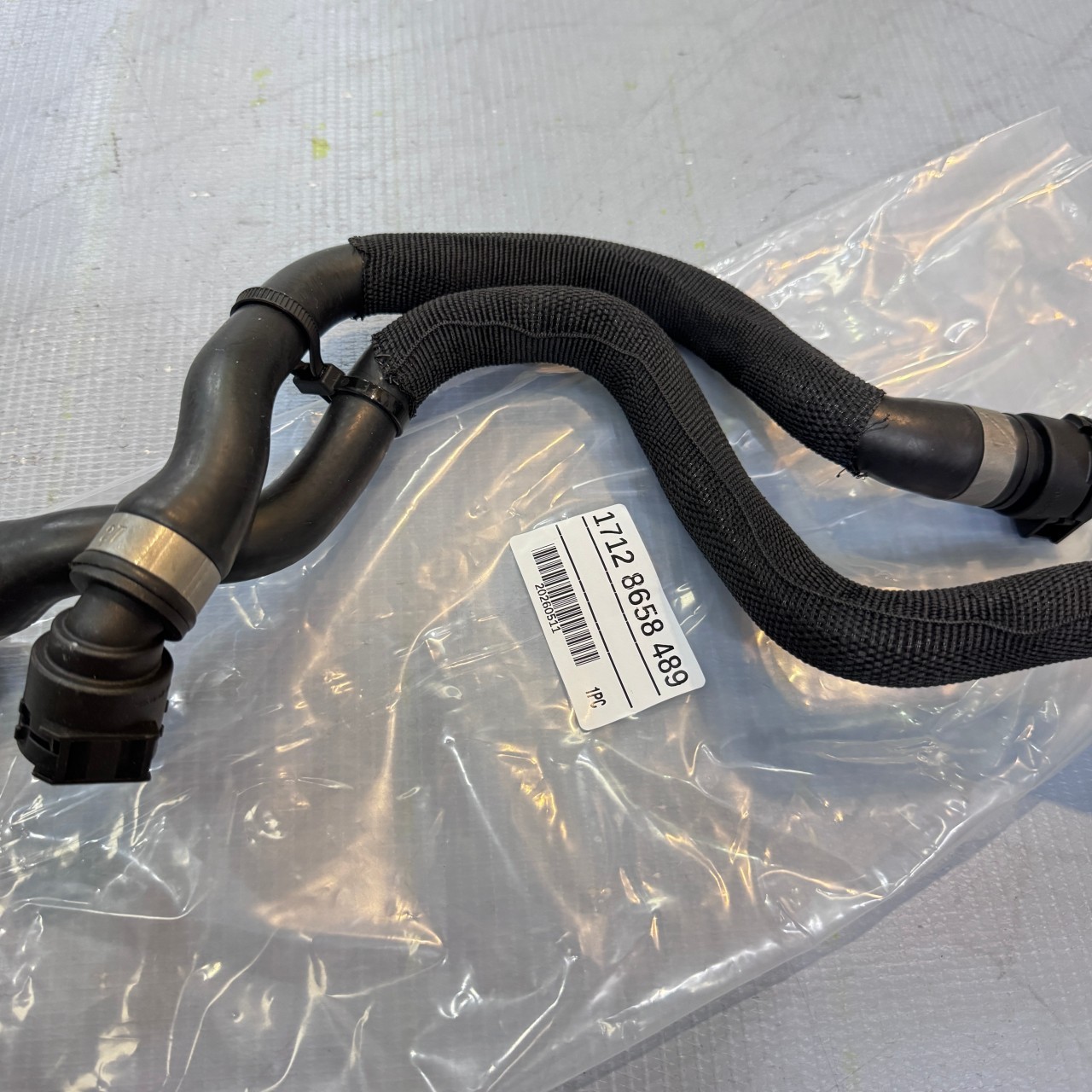 17128658489 Trans Oil Heat Exchanger Coolant Hose Fits 2019‑2024 MINI F55 F56 B3