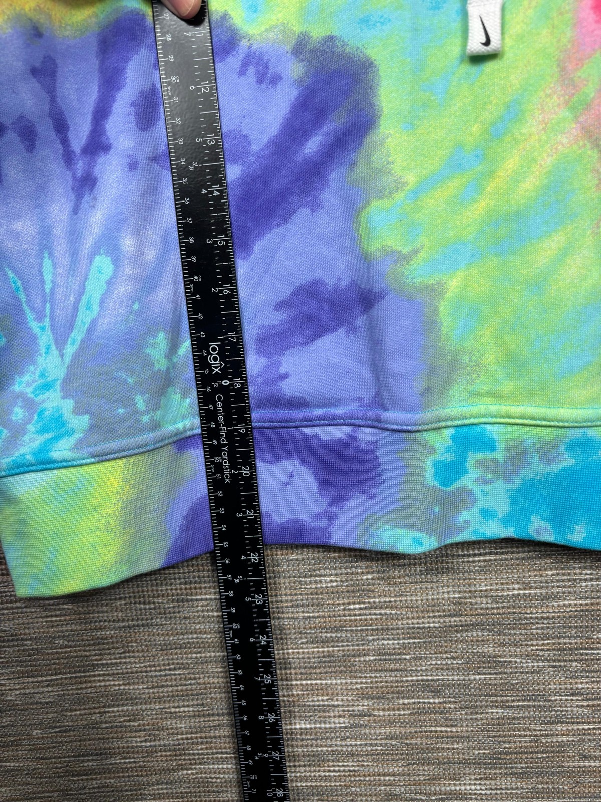 Nike Hoodie Womens Medium Multicolor Tie Dye Fleece Pullover Cropped DR8156-658 thumbnail 6