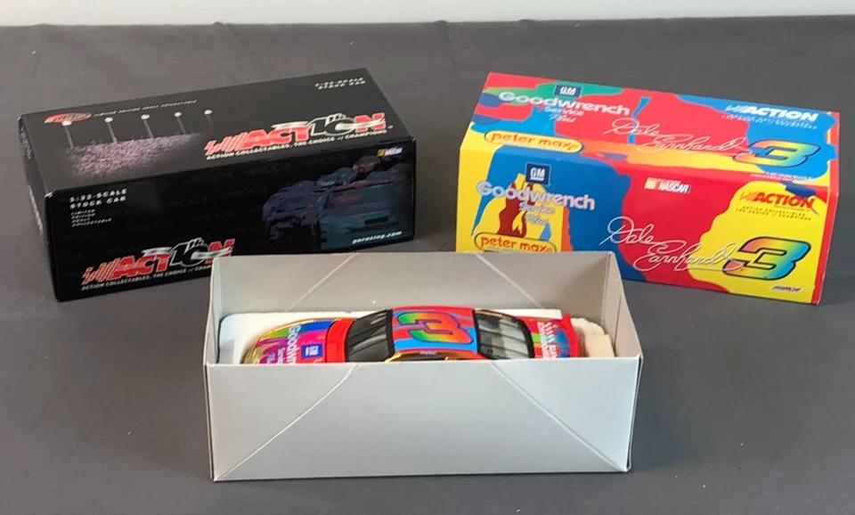 Action 1:32 Diecast #3 GOODWRENCH SERVICE + EARNHARDT PETER MAX GOLD Monte Carlo - Image 3 of 4