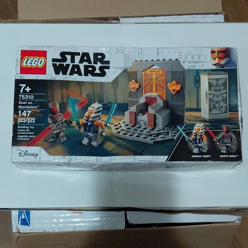 LEGO Star Wars Duel on Mandalore 75310 Set 147 Pieces Ahsoka Tano Darth Maul