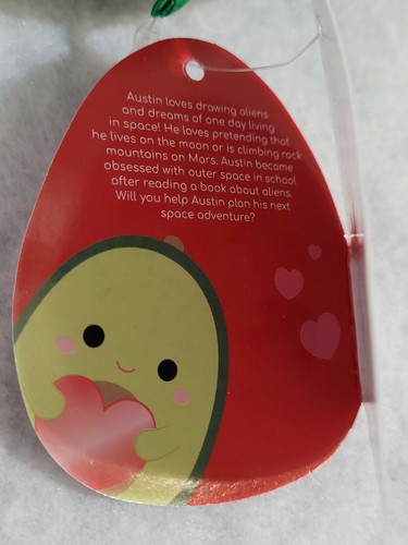 SQUISHMALLOW VALENTINE'S AUSTIN THE AVACADO HOLDING A HEART 4.5" / 5" NEW W/ TAG - Picture 8 of 8