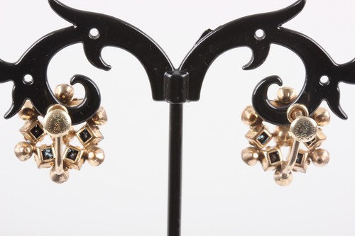 M & S SIGNED BLUE/CLEAR CRYSTAL 12K GOLD FILLED SCREW BACK EARRINGS VINTAGE 8460 - Picture 3 of 3