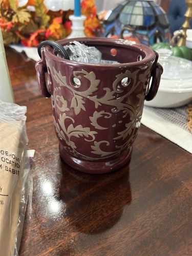 SCENTSY Plum Garland Full-Size Warmer Dish RETIRED NOB Candle Wax Warmer - Picture 5 of 6