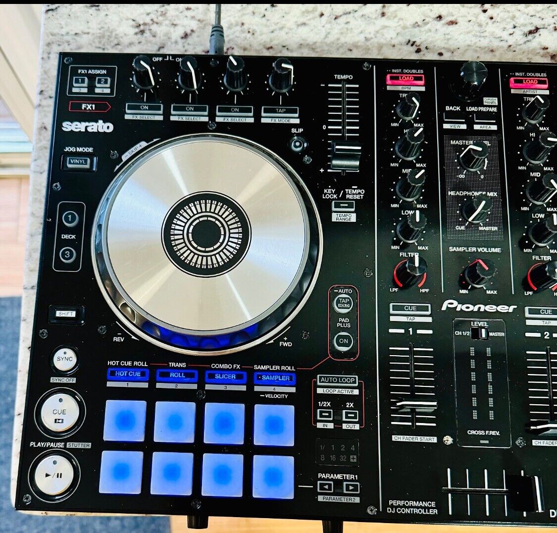 Pioneer DDJ-SR Digital DJ Controller | eBay Pioneer DDJ-SR Digital DJ Controller | eBay