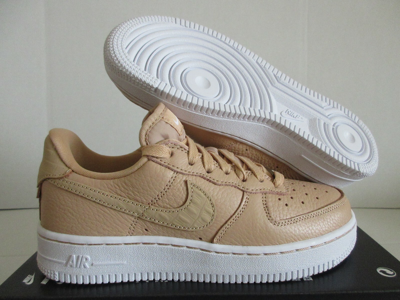 tenis nike feminino com elastico