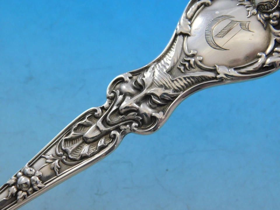 Cuchara de bayas de plata esterlina lavada en oro de 8 1/2" de Nuremberg por Alvin servidor de colección Foto 3 de 4