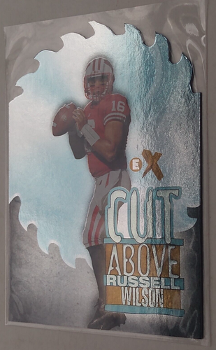 2012 Russell Wilson Fleer Retro EX - A Cut Above Rookie Die Cut #16 - Picture 5 of 5