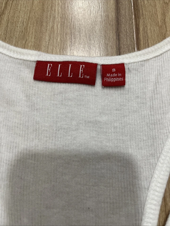 Camiseta sin mangas para mujer ELLE talla pequeña blanca boho imitación piel elástica acanalada Foto 2 de 4