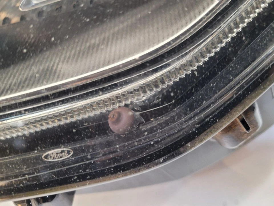  2017 - 2020 FORD FUSION Driver Headlight Halogen Without LED Accent  Foto 4 de 4