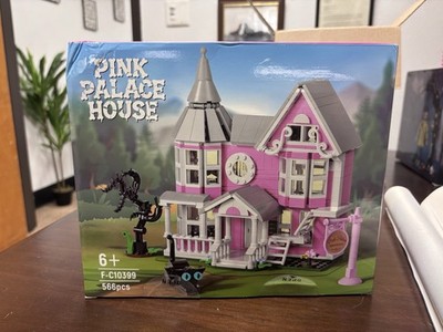 Coraline Mini Building Blocks Pink Palace - Partially Built