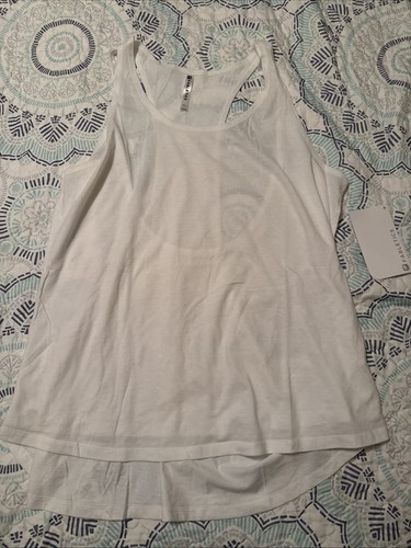NWT Fabletics Back Track Tee II White SZ XL NEW WITH TAGS Layered Racerback - Picture 3 of 5