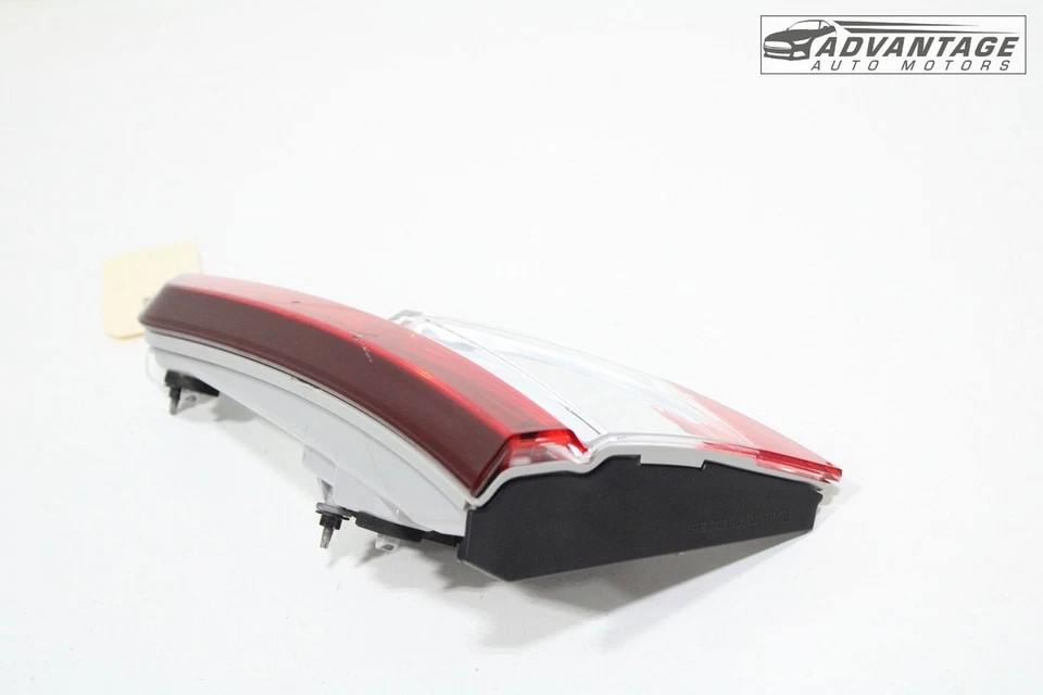 GMC ACADIA 2020-2023 LUZ TRASERA IZQUIERDA INTERIOR SEÑAL DE PARADA LUZ OEM Foto 3 de 4