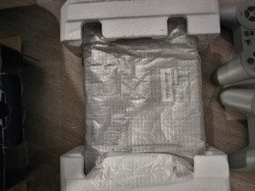 playstation 1 SPCH1001/94000 w/RCA & DC, 2 control, 1 charger + batt, gamesharrk