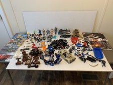 Bulk Lot of LEGO Roughly 10lbs Random Parts Pieces 12 Minifigs Mini Figures