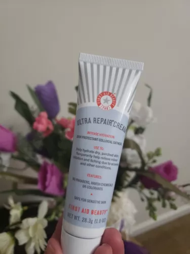First Aid Beauty Ultra Repair Cream Intense Hydration 1.0oz Travel Size New!