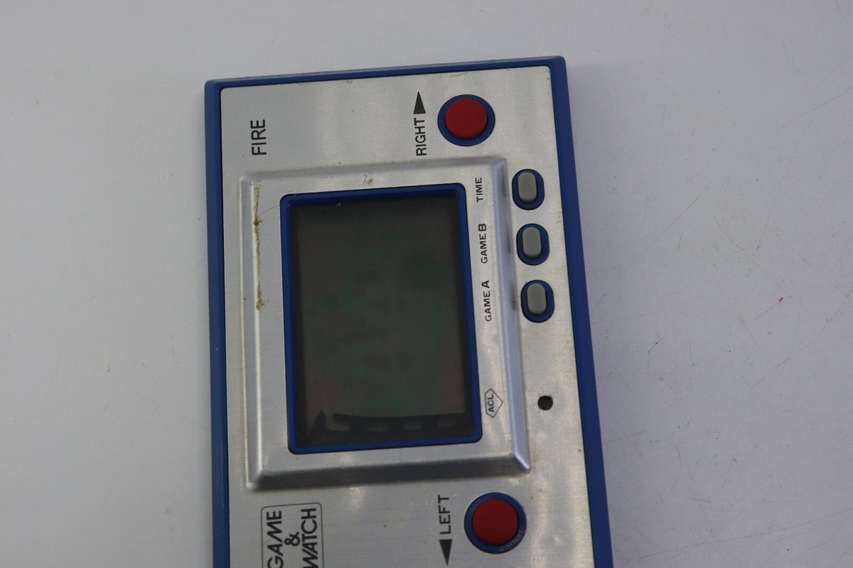 Nintendo Game & Watch Silver Fire RC-04 Made in Japan 1980