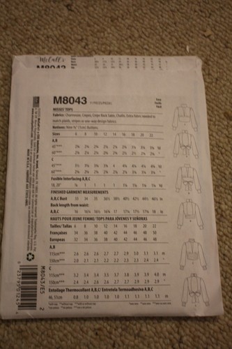 Blusa ajustada con patrón McCall's M8043 Misses Top apertura frontal talla 14-22 FÁCIL - Imagen 3 de 3
