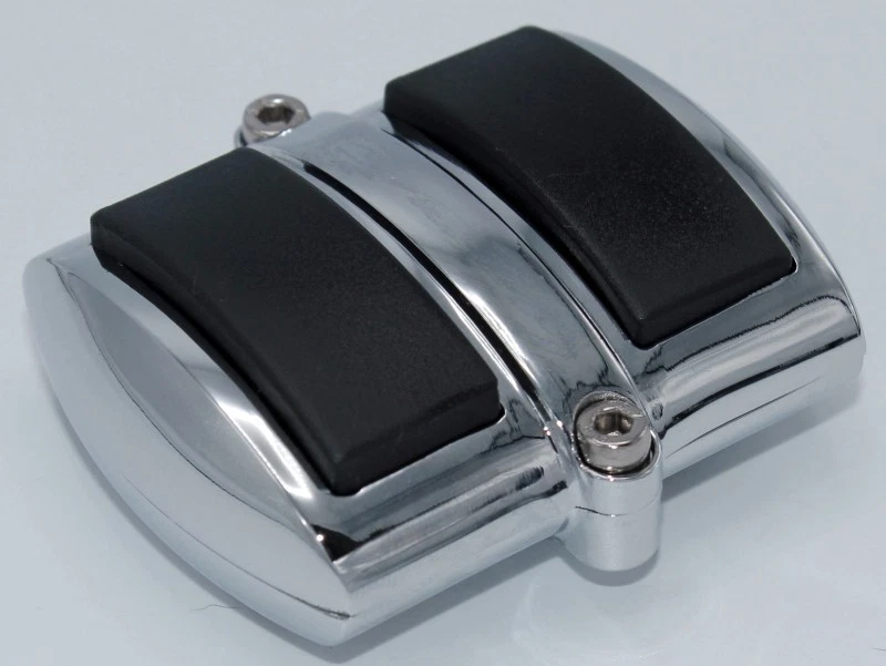 Suzuki Volusia 800 Intruder 1500 Boulevard C50 C50T M50 C90 CHROME PEDAL COVER - Image 2 of 2