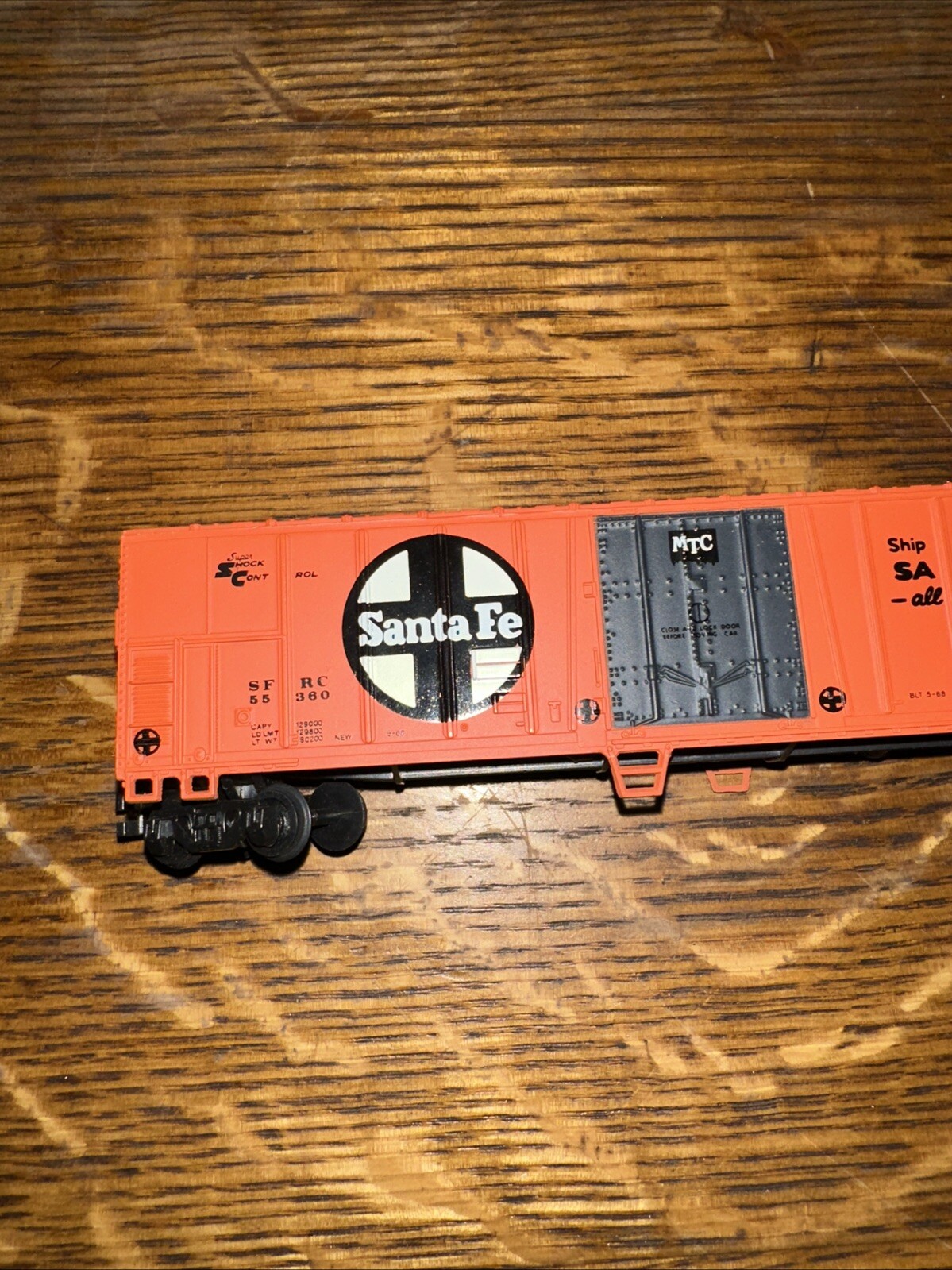 Picture 2 of 8