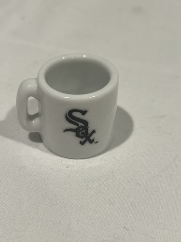 MLB Team Mini Mug Cup Ceramic 2000 Chicago White Sox’s Miniature Trinket Small - Picture 8 of 9