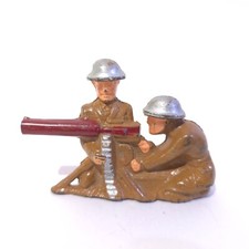 VERY NICE 1930s MANOIL 81 M107 LEAD DIME STORE MACHINE GUNNER W/ HELPER