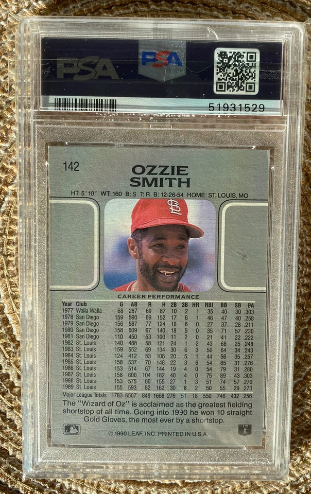 1990 LEAF # 142 Ozzie Smith PSA 8 NM-MT St. LOUIS CARDINALS !!!! - Image 2 of 3