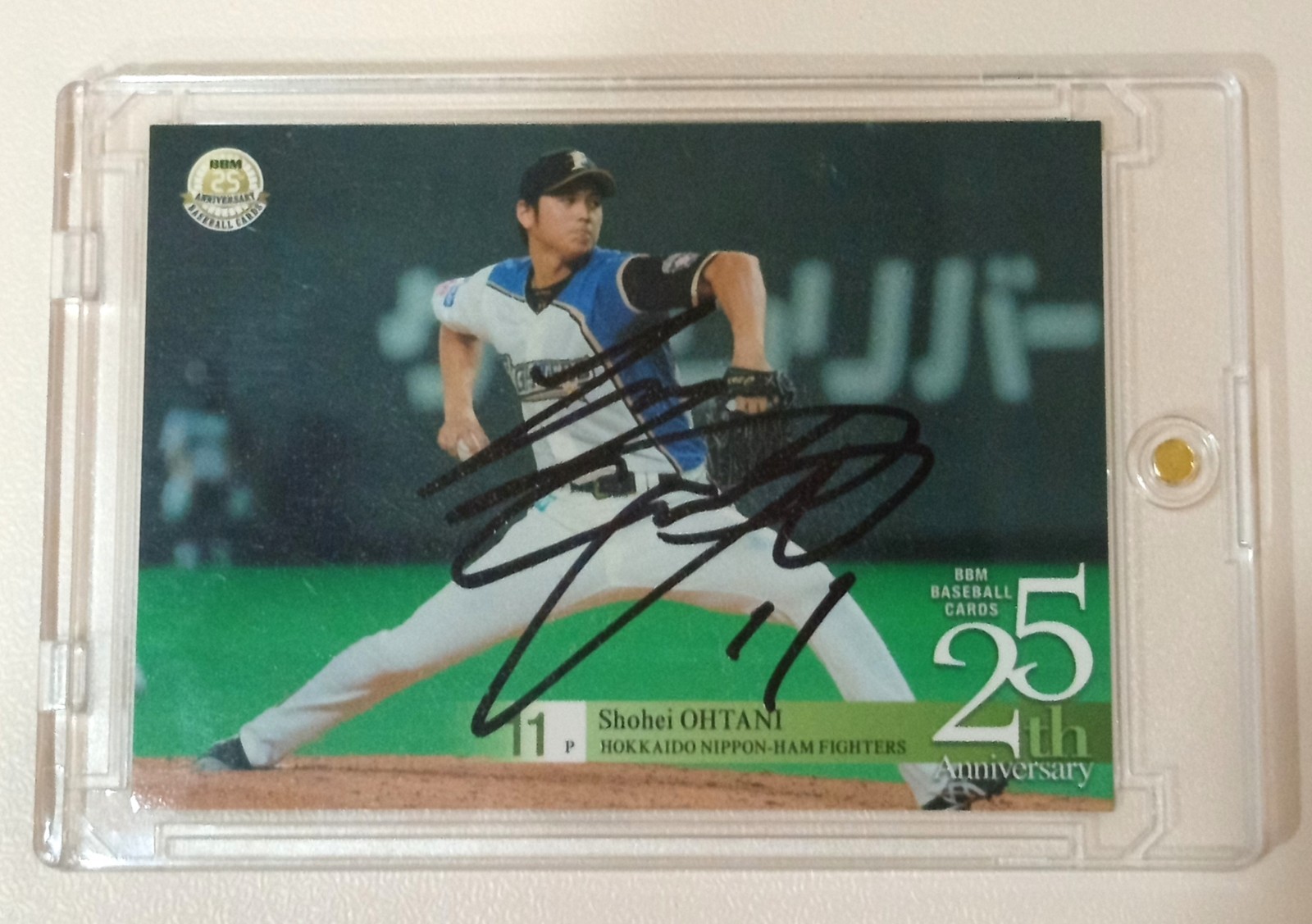 Shohei Ohtani 2015 BBM 25th Anniversary #176 Hand Signed Auto Card