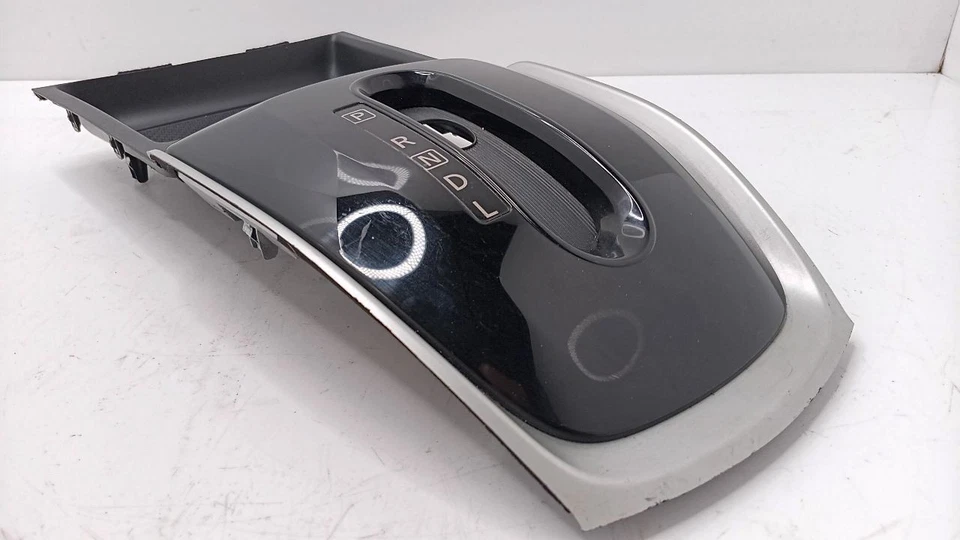 Indicador Finisher-A/T 2016 Nissan Rogue construido en EE. UU. 96941-4BA0A Foto 2 de 4