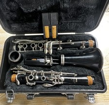 Yamaha YCL-20 bb Student Clarinet Made in Japan With Hard Case  4C Mouthpiece