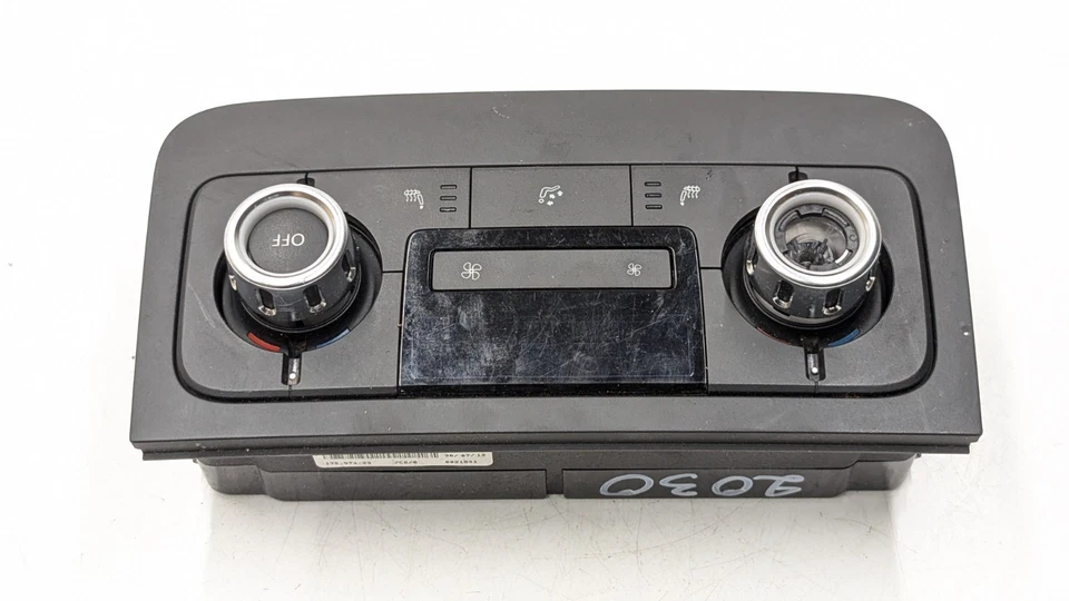 VOLKSWAGEN TOUAREG 7P MK2 IR CON CALEFACCIÓN CLIMATIZADOR PANEL TRASERO 2012 Foto 3 de 4