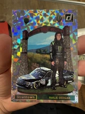 2022 Panini Donruss NASCAR Downtown Hailie Deegan Please Check Description