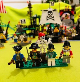 LEGO 30x Pirates Sets Collection 1989-1997 - 6281 6285 6254 6248 6244 6204 1863