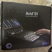 Avid S1 Professional Studio Control Surface - Compact, Integrated, Mixing System