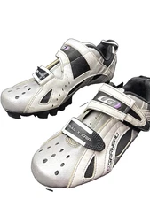 Garneau HRS-80 Women’s Cycling Shoes Sz 6.5 EU 37 SPD Shimano Cleats Silver