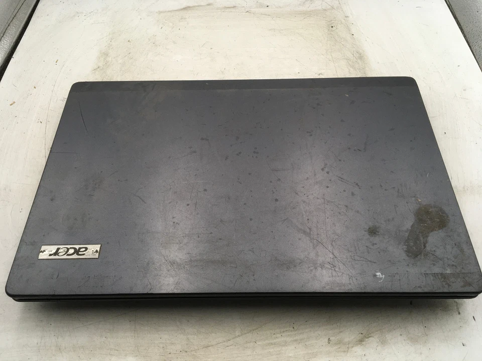 ACER TRAVELMATE 5542-3590 - FOR PARTS - AMD ATHLON II - 2GB RAM - 15" - READ -BB - Image 4 of 4