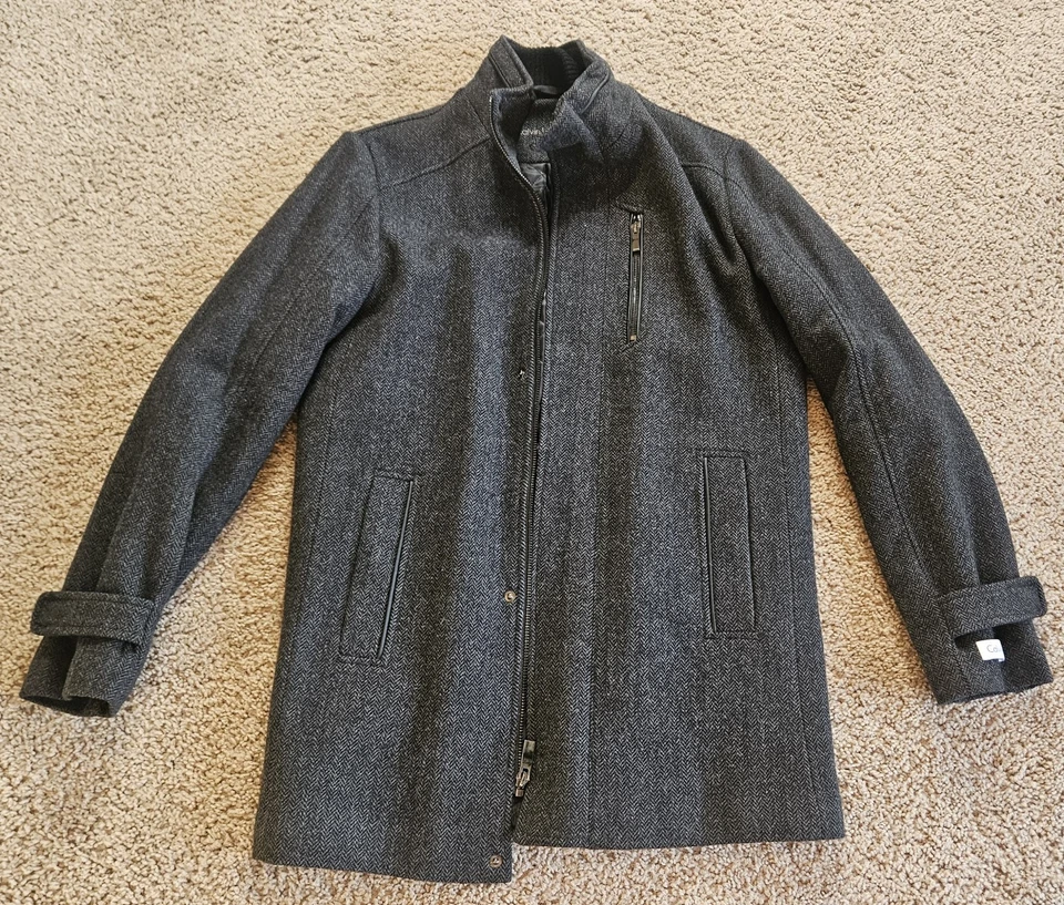 Calvin Klein Men's S Charcoal / Gray Wool Overcoat Excellent - Image 2 of 4