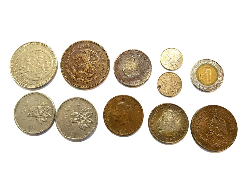 Lot of 11 old Mexico coins - see description.