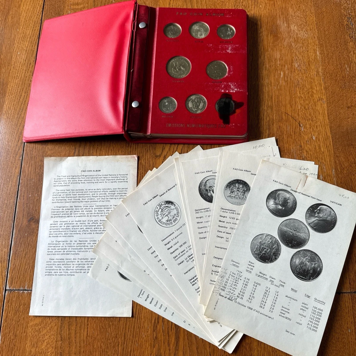 FAO MONEY ALBUM 海外 コインアルバム 外国 コレクション 世界の硬貨