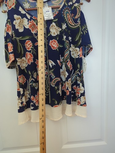 naif Top Large Blue Flower Top Short Sleeve Shirt Off the Shoulder With Necklace - Picture 14 of 24