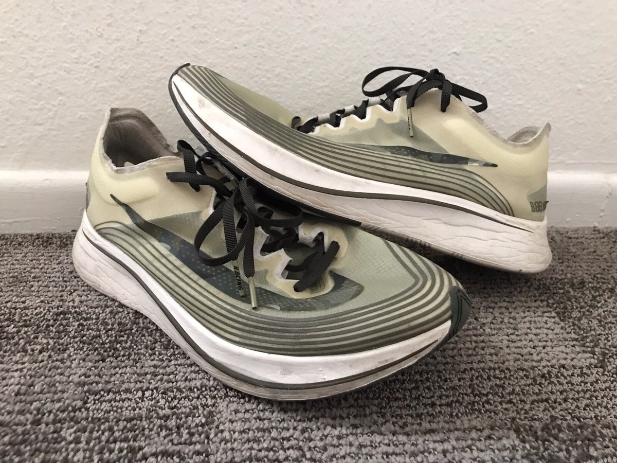 nike zoom fly bone