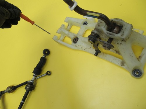 SHIFTER CABLE 5 SPEED MANUAL TRANSMISSION MT for 00 01 02 03 04 05 MR2 SPYDER - Picture 16 of 17