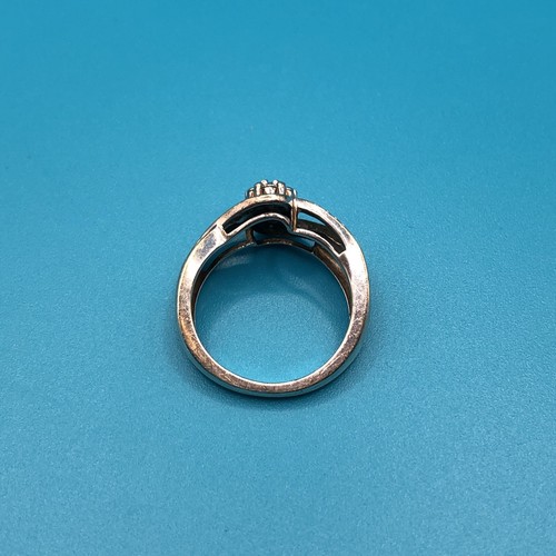 925 Sterling Silver flower 4 Tiny Natural Diamond Ladies Ring Band Sz 7 - Picture 4 of 8
